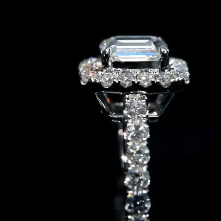 0.8 CT Emerald Cut Lab Diamond Halo Ring