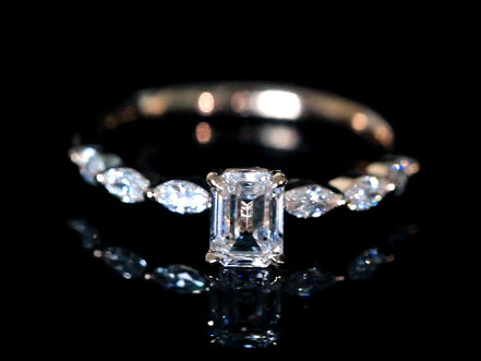 Affordable Luxury Jewelry 0.8CT Emerald Cut Lab Diamond Marquise Side Stone Engagement Ring