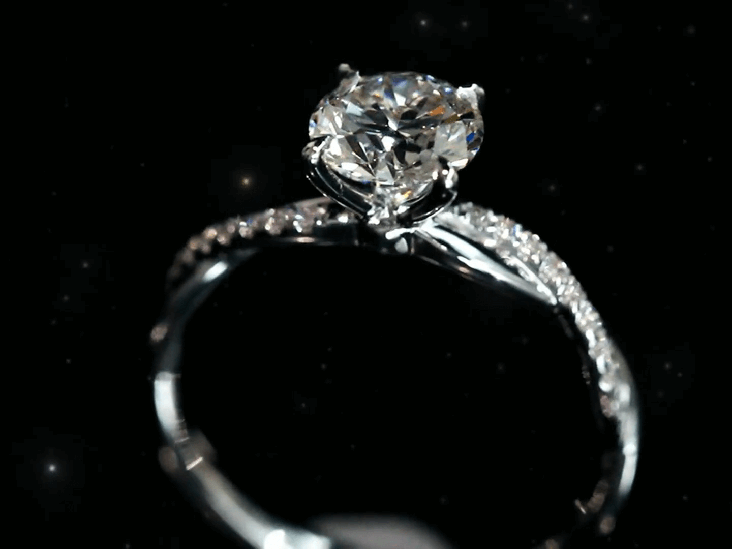 Affordable Luxury Jewelry 1.08 Carat Vine-Inspired Lab Diamond Ring 18K Gold Engagement Ring