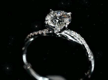 Affordable Luxury Jewelry 1.08 Carat Vine-Inspired Lab Diamond Ring 18K Gold Engagement Ring
