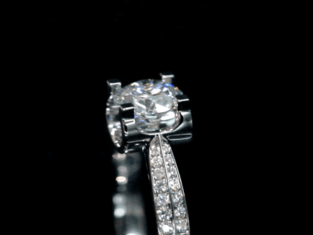 Affordable Luxury Jewelry Lab-Grown Diamond Ring with Double-Row Pavé Band