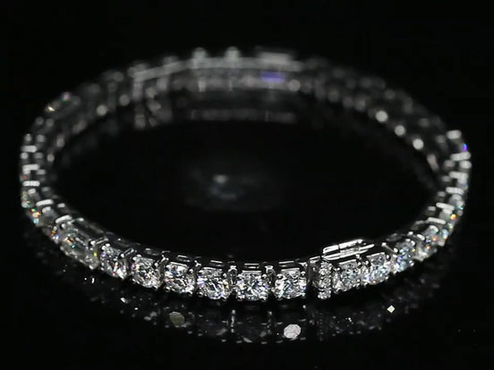 Affordable Luxury Jewelry Each 0.2-carat 0.5-carat Emerald & Round Cut Lab Diamond Tennis Bracelet 18K Gold