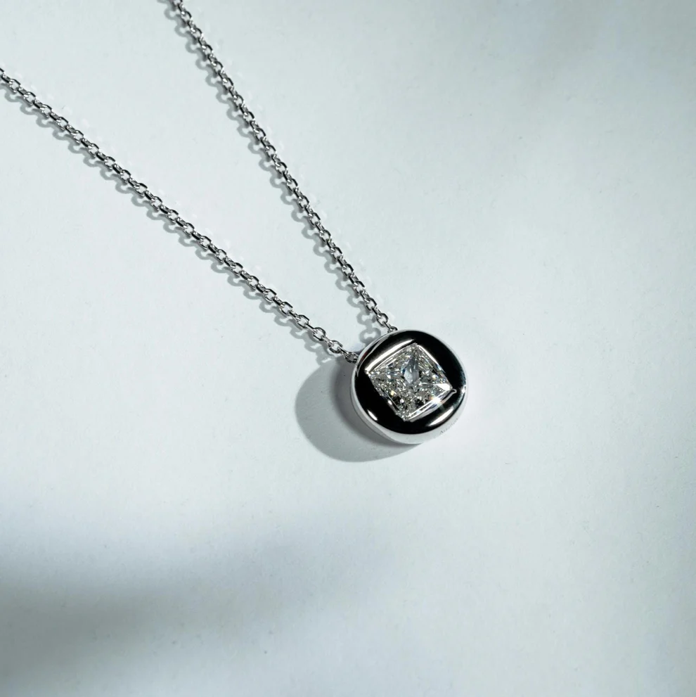 Affordable Luxury Jewelry 1 CT Princess Cut Lab Diamond Bezel Necklace