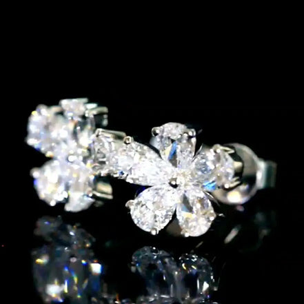 Affordable Luxury Jewelry Blossom Lab-Grown Diamond Studs Earrings (1.50 Ct. Tw.)