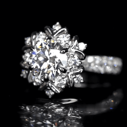 Affordable Luxury Jewelry 1 Carat Round Cut Lab Grown Diamond Snowflake Halo Engagement Ring