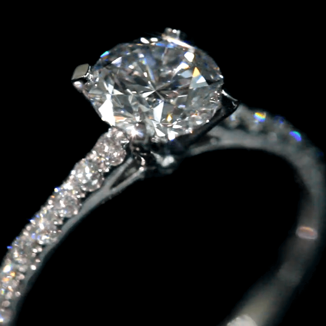 Affordable Luxury Jewelry 1 Carat Lab Grown Diamond Pave Engagement Ring