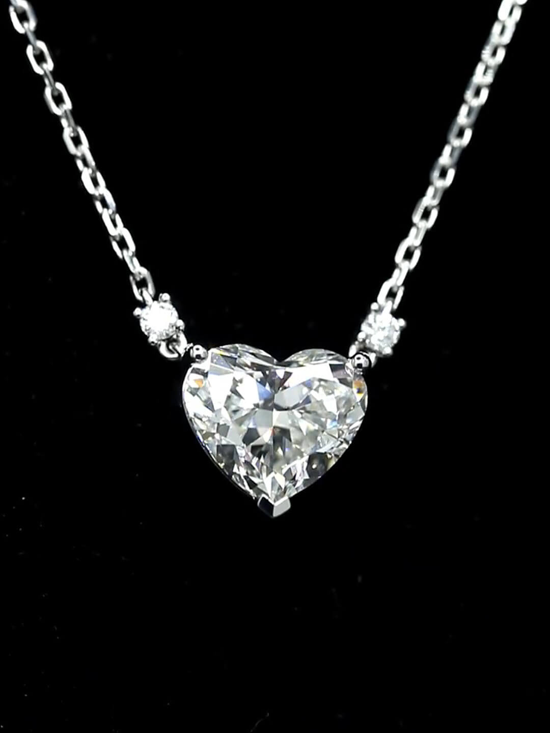 Affordable Luxury Jewelry 6 Carat Heart-Shaped Lab-Grown Diamond Necklace