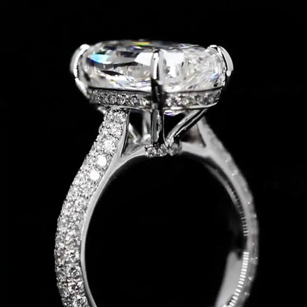 Affordable Luxury Jewelry 6.66 Carat Antique Oval Cut Lab Grown Diamond Engagement Ring