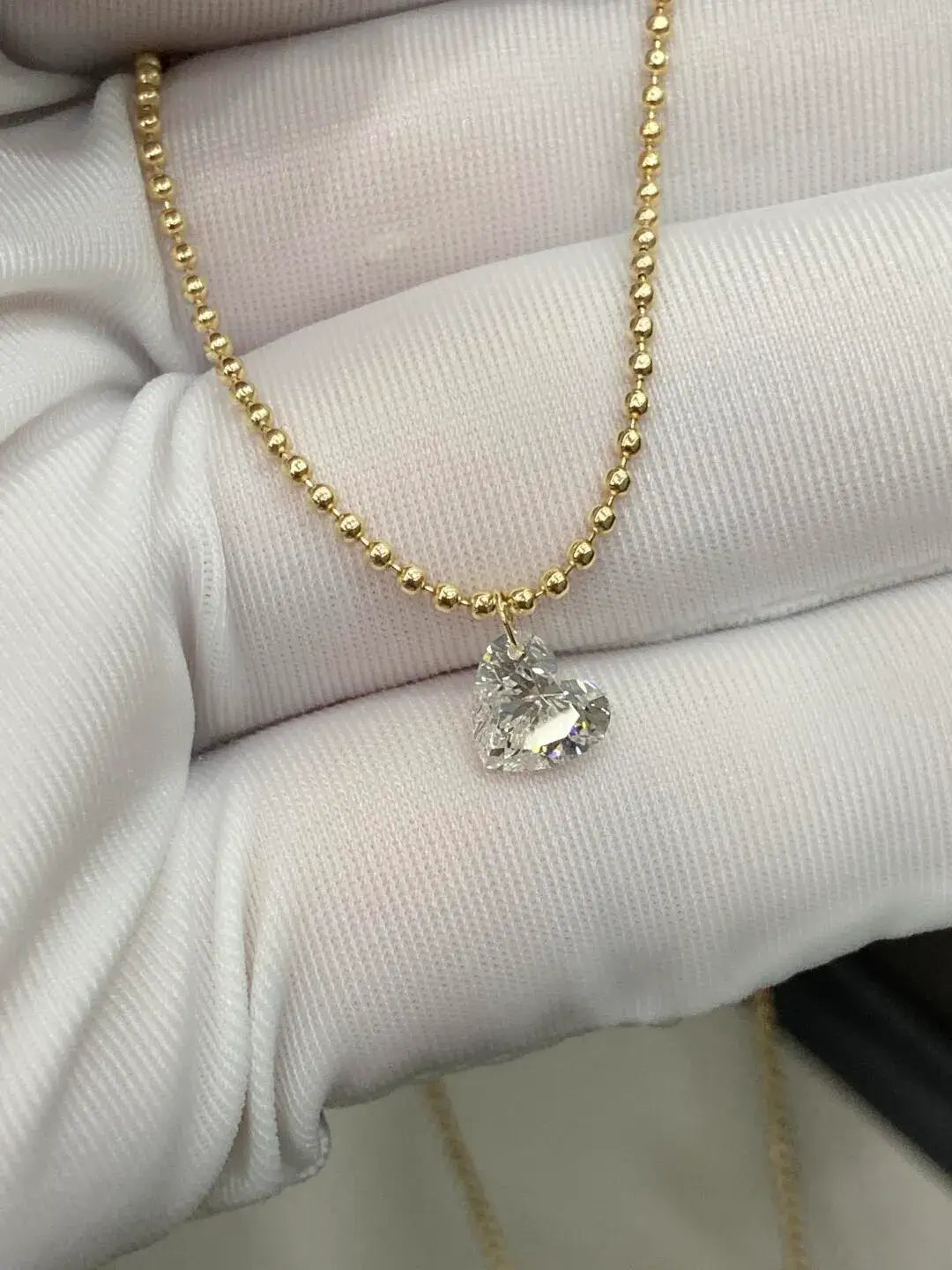 Affordable Luxury Jewelry Drilled 1 Carat Heart Cut Lab Grown Diamond Pendant Solitaire Ball Necklace