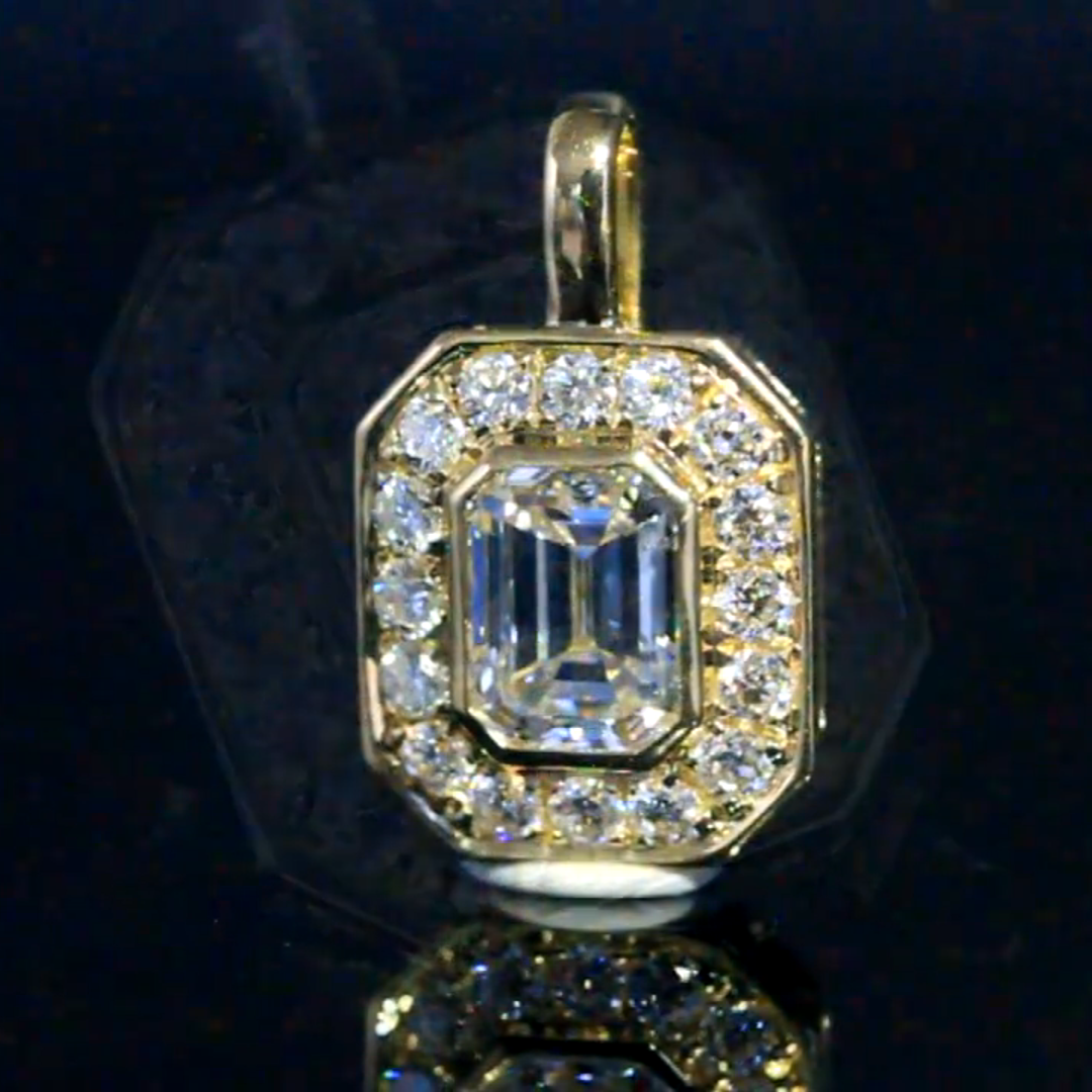 Affordable Luxury Jewelry Emerald-Cut Lab Grown Diamond Pendant