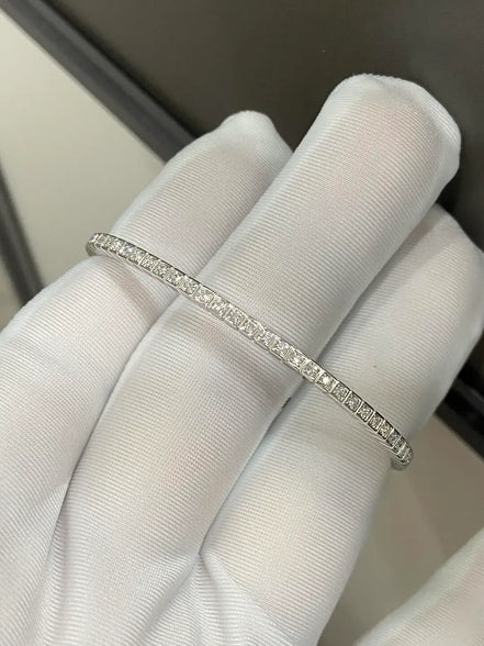 Affordable Luxury Jewelry Full Round Lab Grown Diamond Bangle