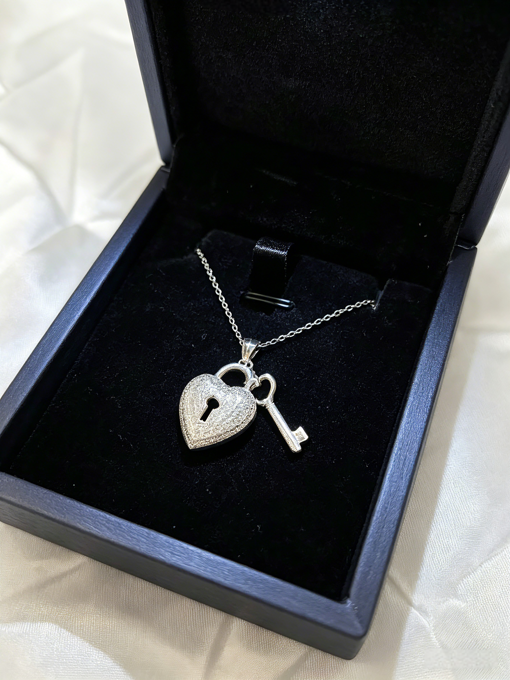 Eternal Heart Lock & Key Pendant Necklace 925 Silver Accessories Jewelry