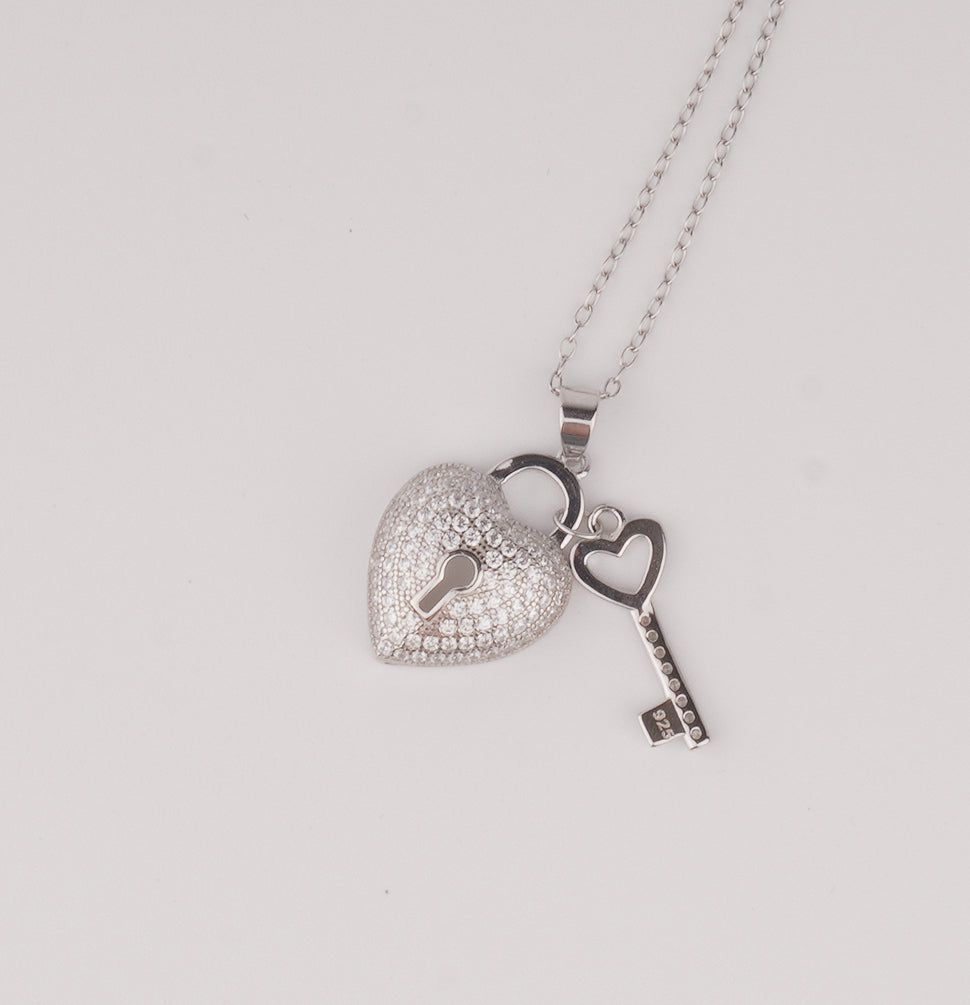 Eternal Heart Lock & Key Pendant Necklace 925 Silver Accessories Jewelry