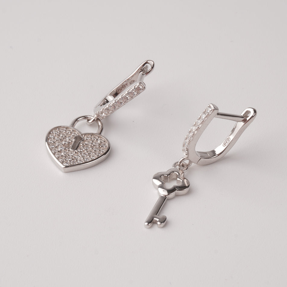 Forever Love Heart Lock & Key Earrings 925 Silver Jewelry
