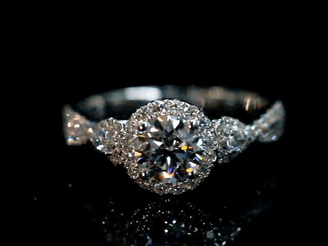 Lab-Grown Diamond Ring Crossed Band 18K Gold