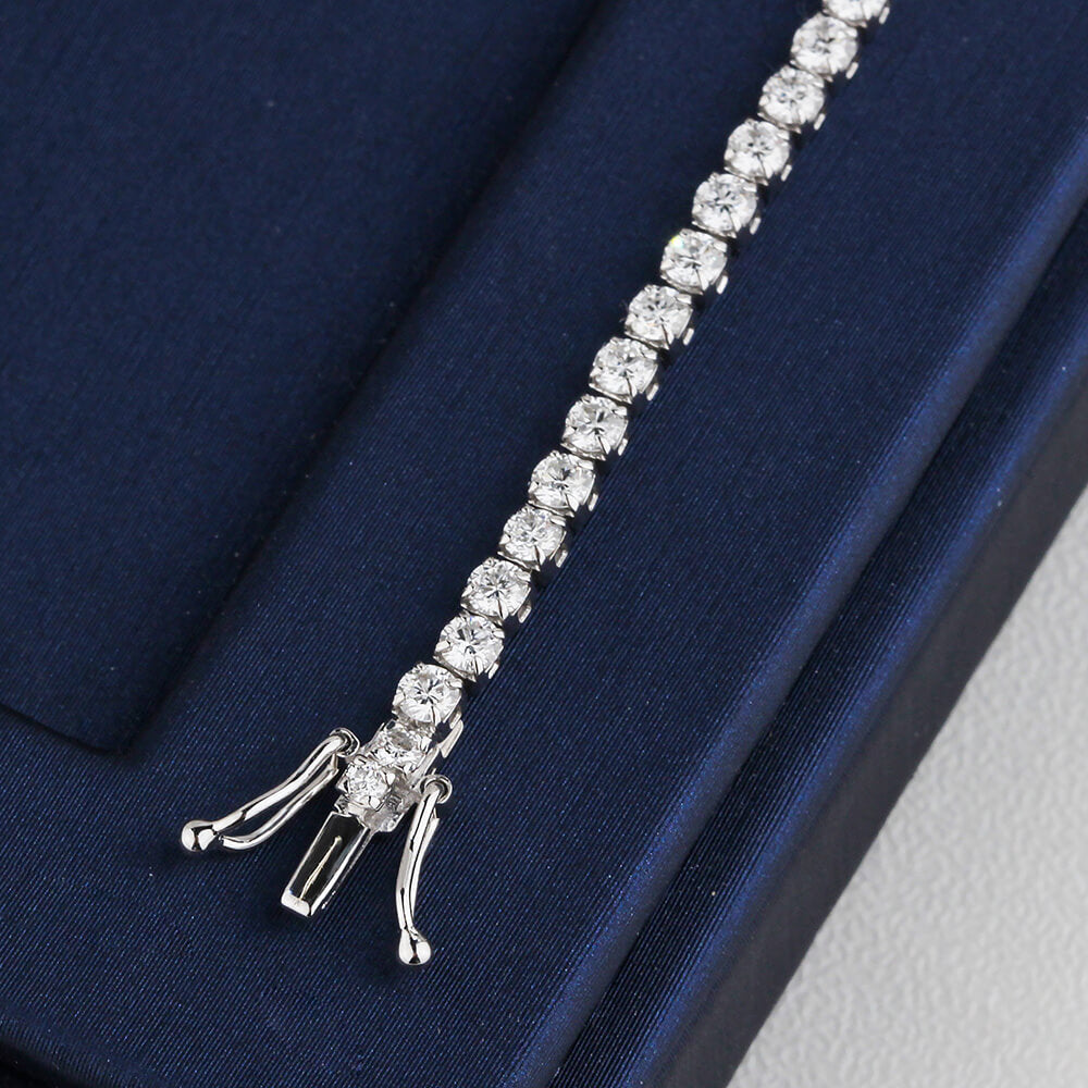 Affordable Luxury Jewelry Lab Grown Diamond Tennis Bracelet In 925 Silver(2.63 Ct. Tw.)