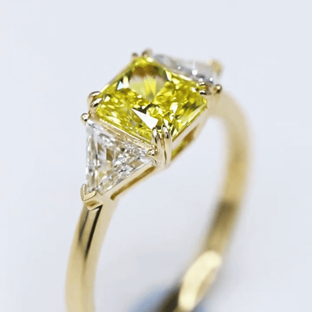 Affordable Luxury Jewelry 1.7 Carat Princess Cut Yellow Lab Diamond Three-Stone Ring 18K Gold