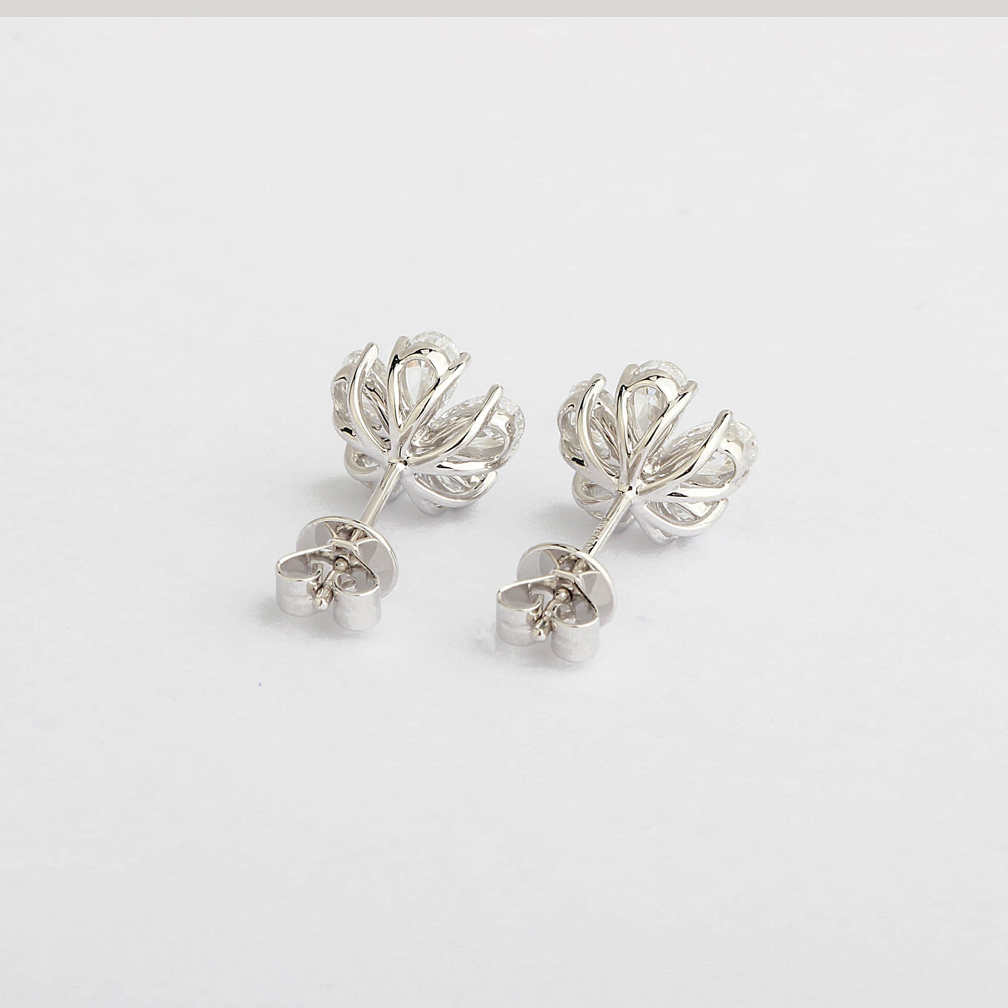 Affordable Luxury Jewelry Blossom Lab-Grown Diamond Studs Earrings (1.50 Ct. Tw.)