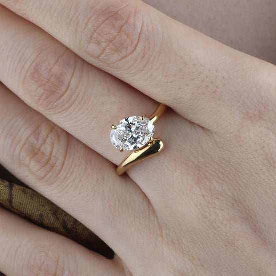 2 Carat Oval Lab Diamond Ring 18K Gold