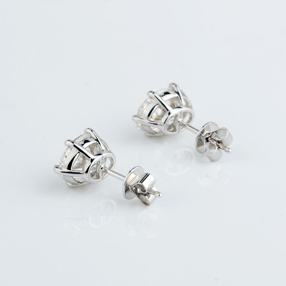 Affordable Luxury Jewelry Oval Lab Grown Diamond Studs 6 Prong Earrings (4.13 Ct. Tw.)